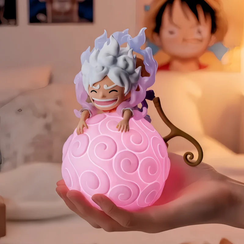 Figura di One Piece - Luffy Gear 5 sul Frutto del Diavolo