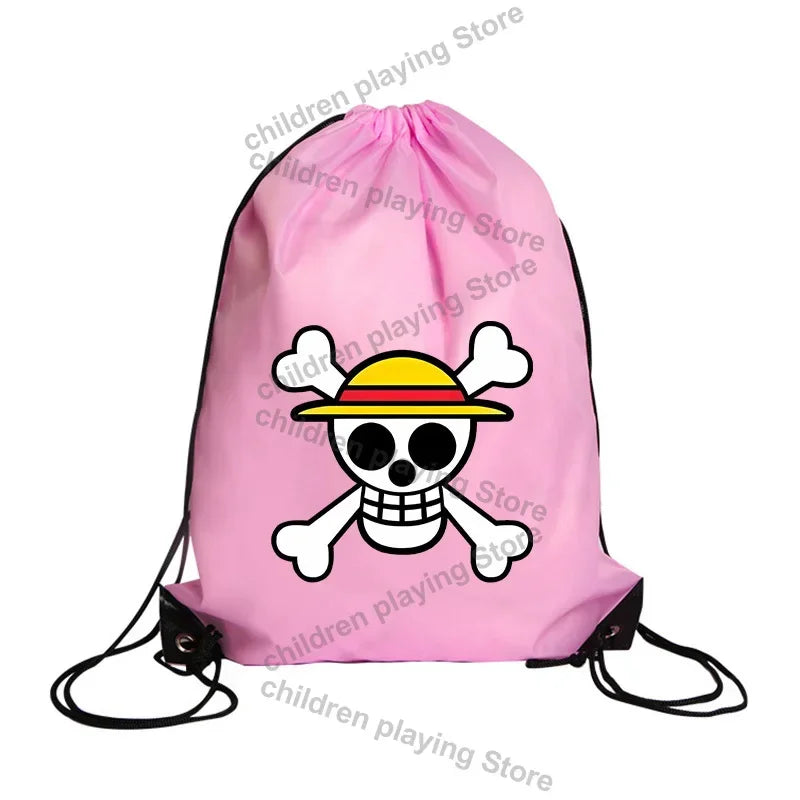 Borsa con coulisse in un unico pezzo – Cappello di paglia rosa con emblema pirata