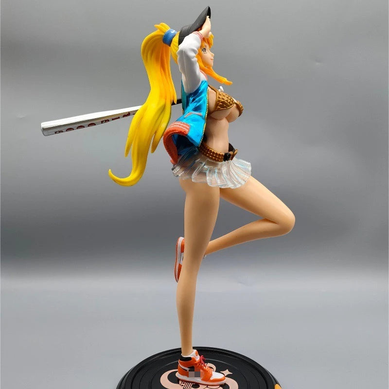 Figurina One Piece - Nami in stile costume da bagno (33 cm)