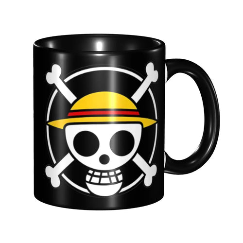 Taza de One Piece - Fondo negro clásico de Jolly Roger