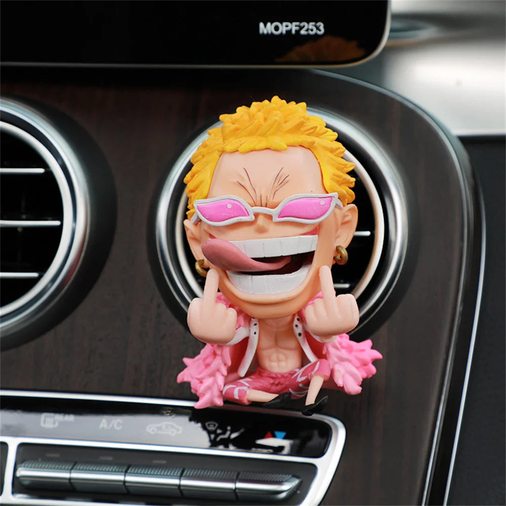 Accesorio para coche de One Piece: Figura de Doflamingo para ventilación