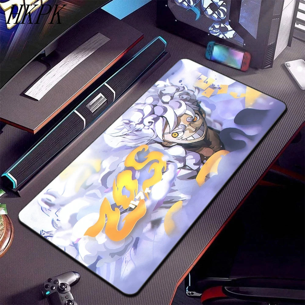 Tapis de bureau One Piece Gear 5 Luffy vs Kaido épique gaming