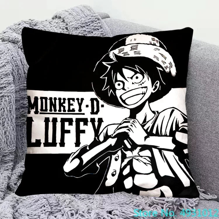 Housse de Coussin One Piece - Monkey D. Luffy (Style Croquis)